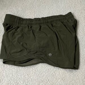 lululemon hot hotty 2.5” Olive Green Shorts